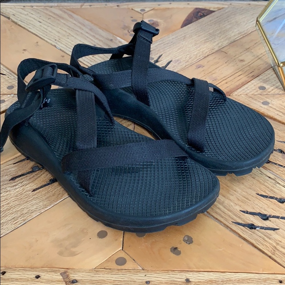 Chacos size 10